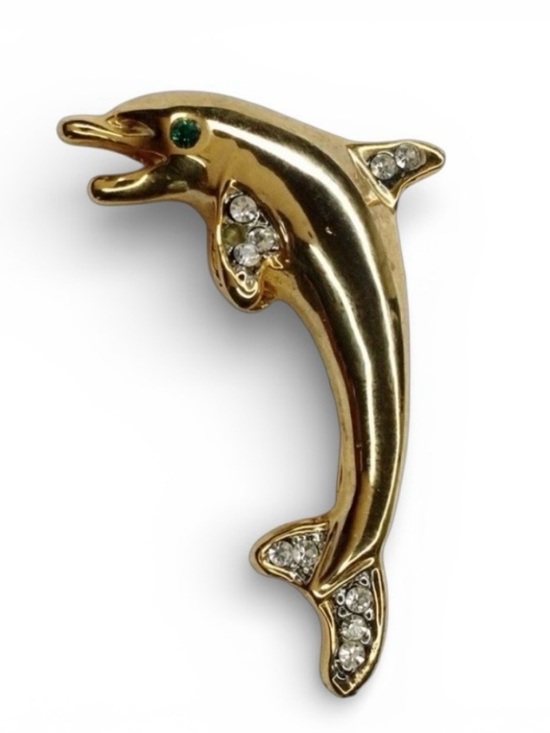 Source Unknown Jewelry - Vintage Gold‑Tone Dolphin Brooch – Green Rhinestone Eye - Playful & Coastal
